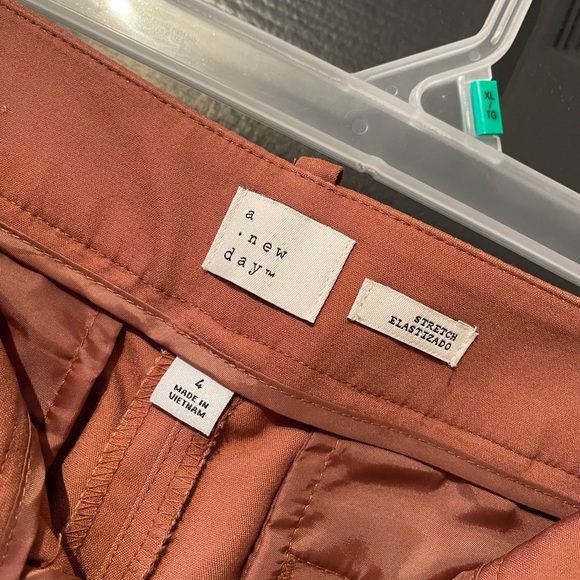 A New Day Ankle Trousers - Picture 2 of 5